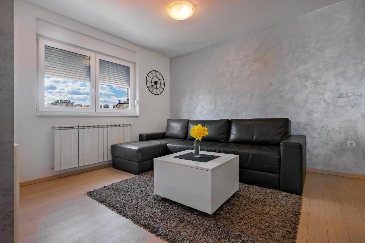 Apartment Zagreb, 0-24, Self Service Check-In, Free Parking 外观 照片