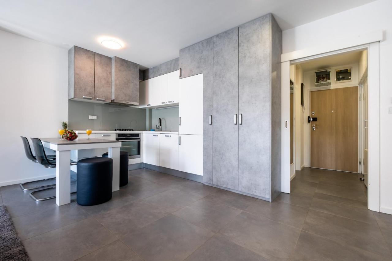 Apartment Zagreb, 0-24, Self Service Check-In, Free Parking 外观 照片