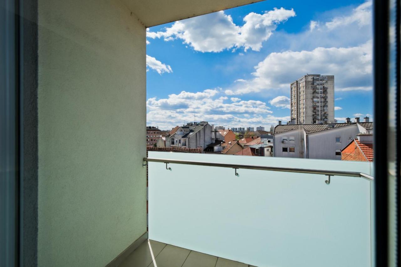 Apartment Zagreb, 0-24, Self Service Check-In, Free Parking 外观 照片